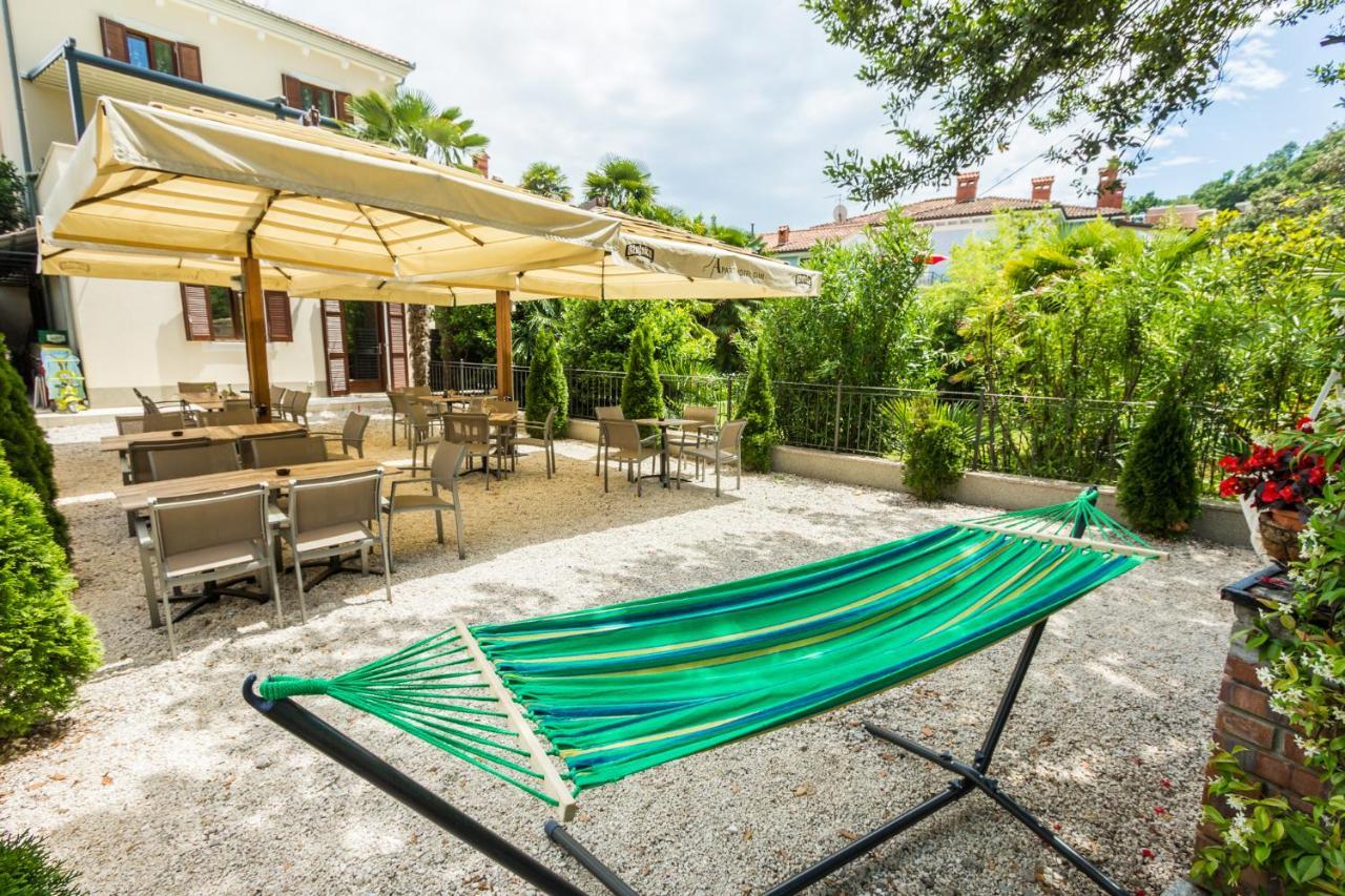 Aparthotel Gimi Moscenicka Draga Exterior photo